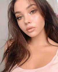 Olivia R.
